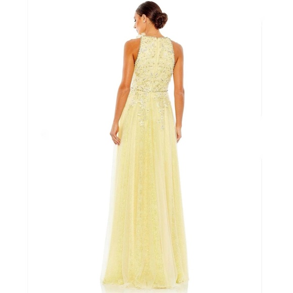 Mac Duggal lemon high low embellished high neck sleeveless gown NEW - Picture 2 of 3